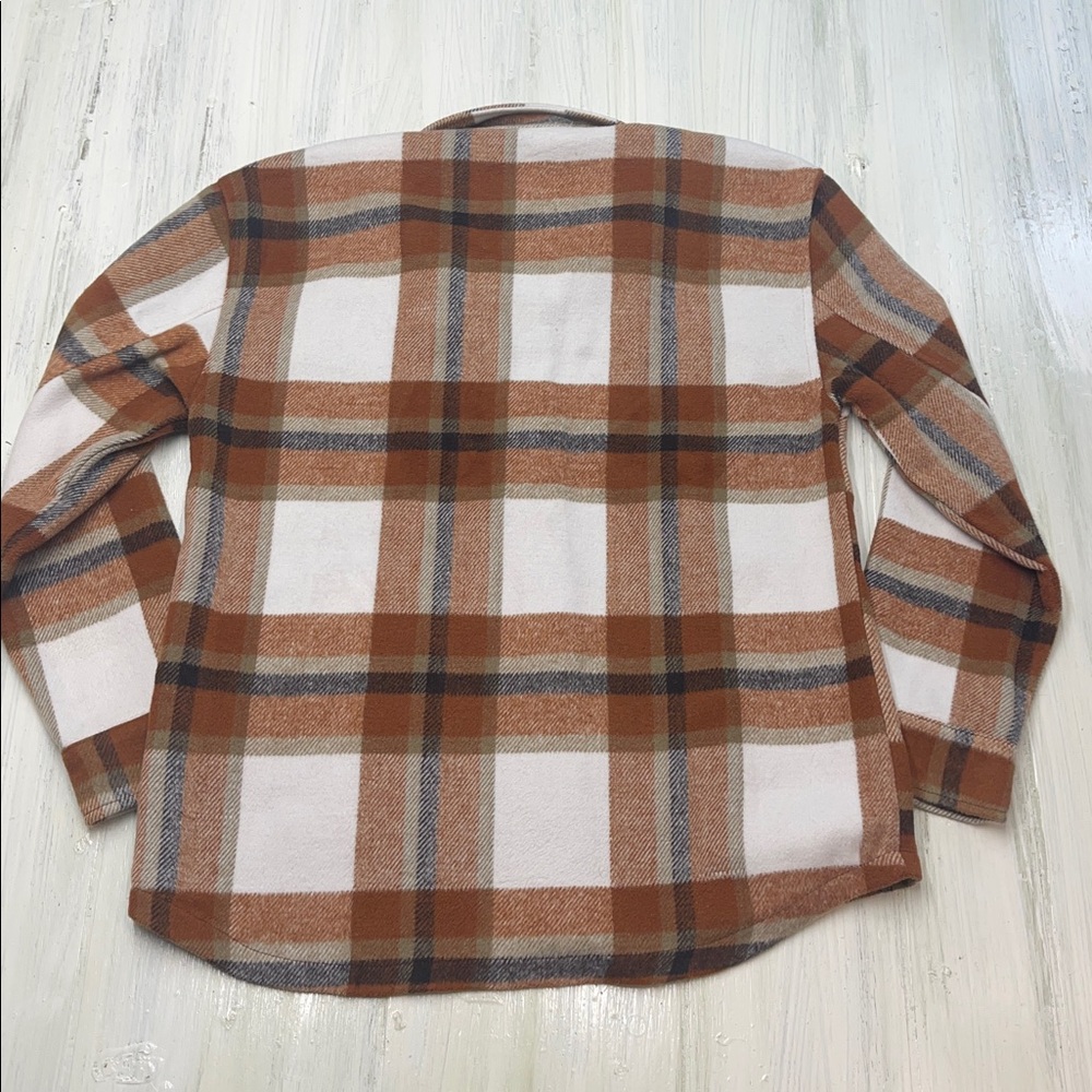 Love Tree Plaid Brown and White Button Up Shacket Sz S - Picture 10 of 12